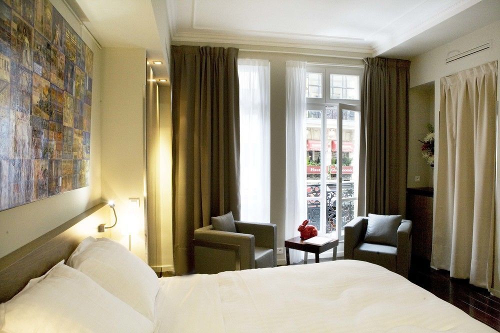 33 Marbeuf Aparthotel Parijs