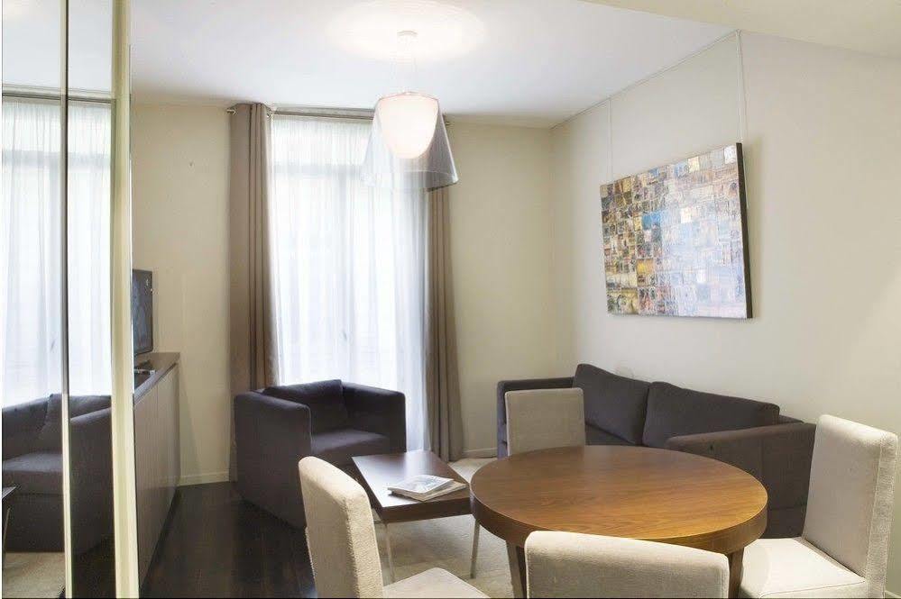 33 Marbeuf Aparthotel Parijs